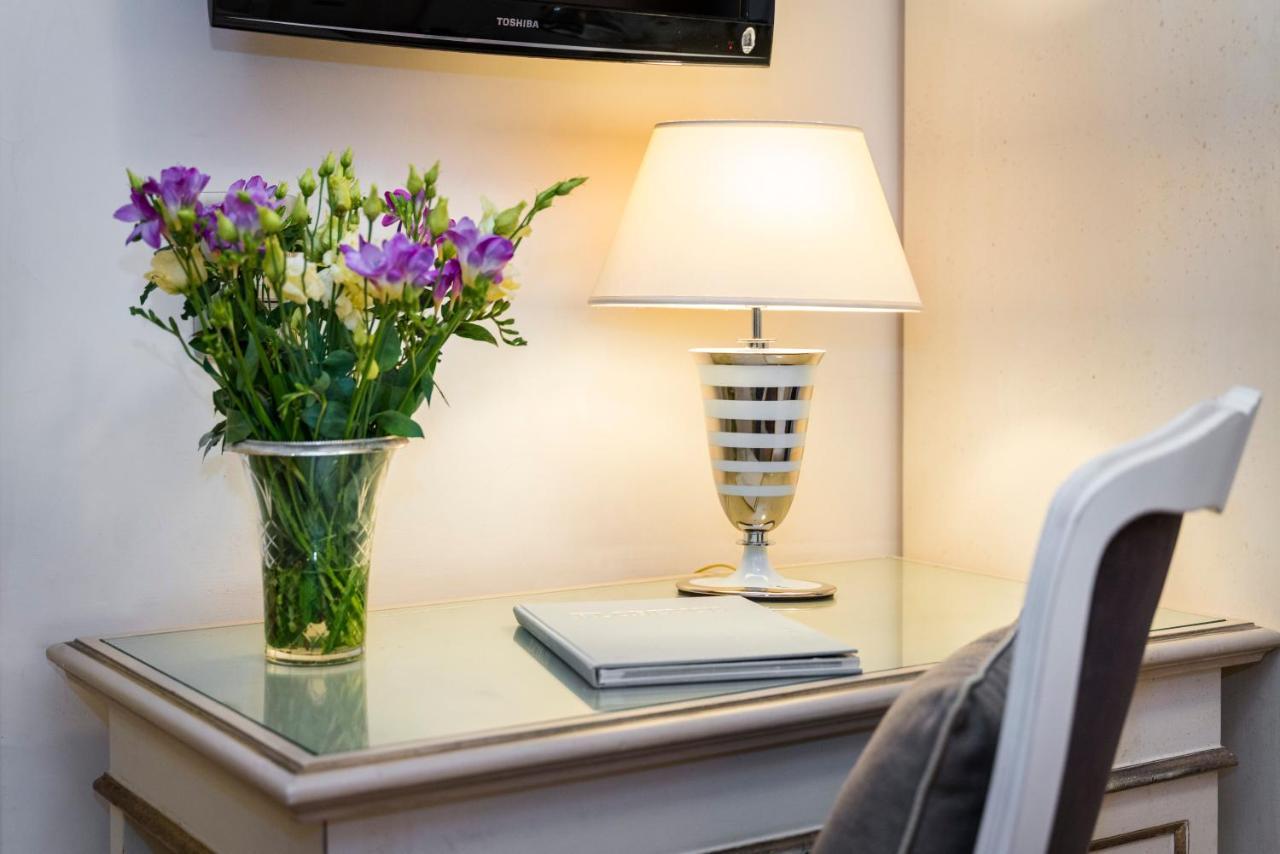 Hotel Art Atelier - Place Of Charme Florencia Exterior foto